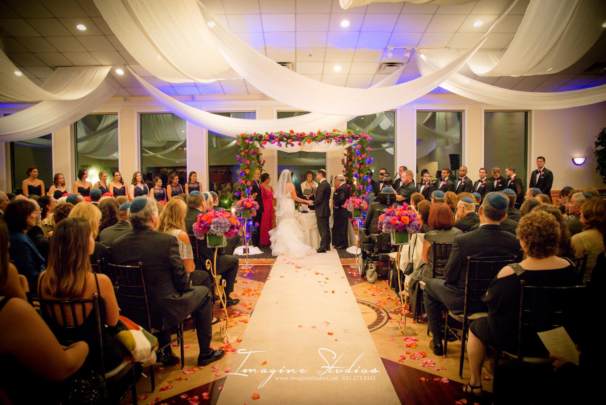 Photo: Wedding Ceremony Waterfront